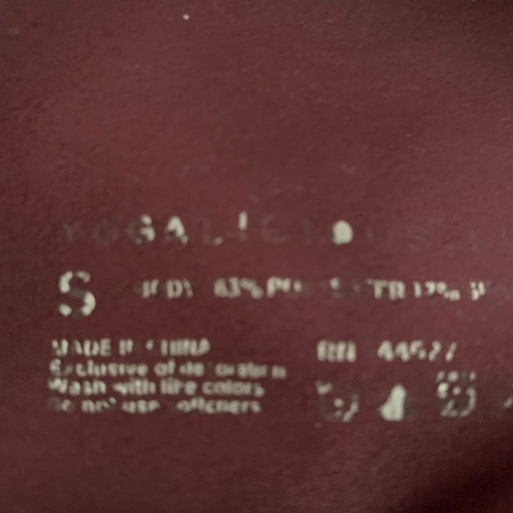 Burgundy leggings yogalaouis